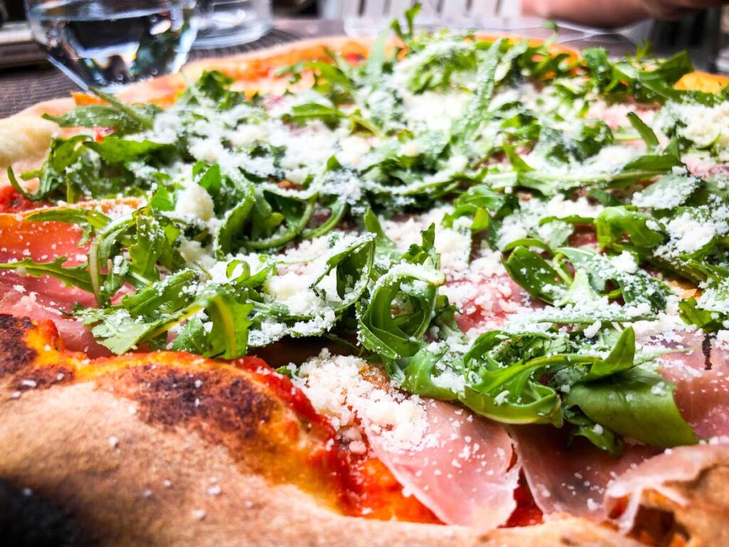 RedBrick Pizza is the best pizza place in Destin Florida.