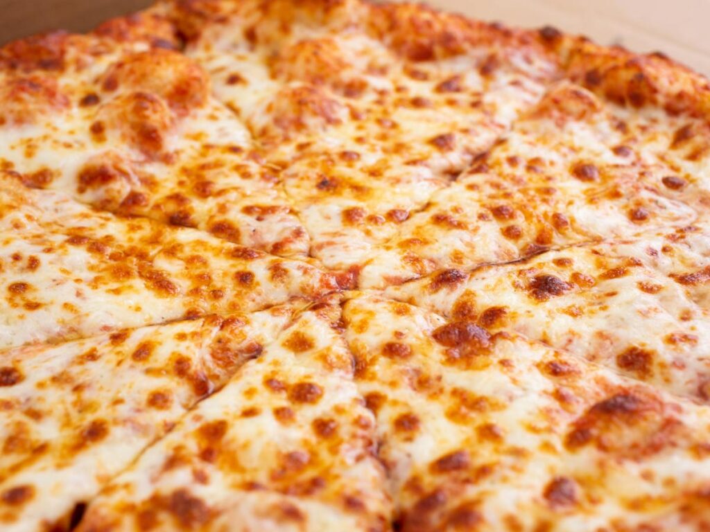 Pazzo Italiano Destin is one of the best pizza places in Destin FL.