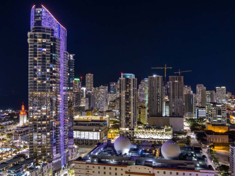 17 Best Rooftop Restaurants in Miami, Florida